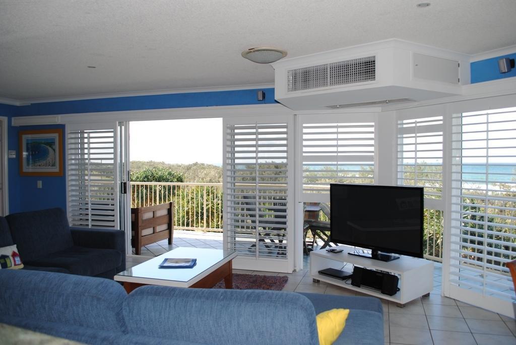 Surfside On The Beach Buddina Exterior photo