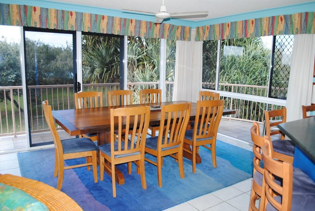Surfside On The Beach Buddina Exterior photo